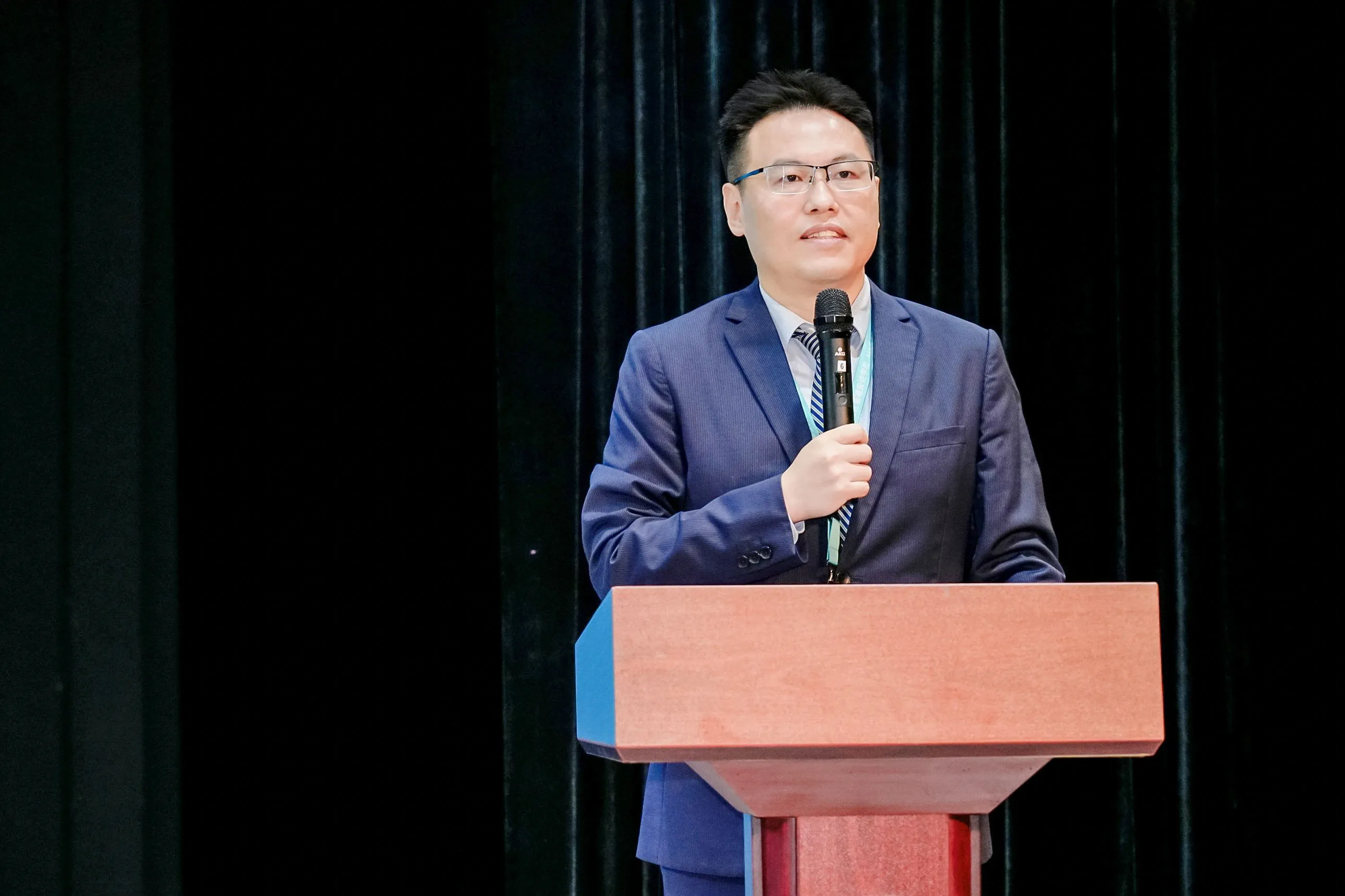 校长教育谈 | 以中国根基育全球视野,以多元融合启卓越发展 - Principal Talks