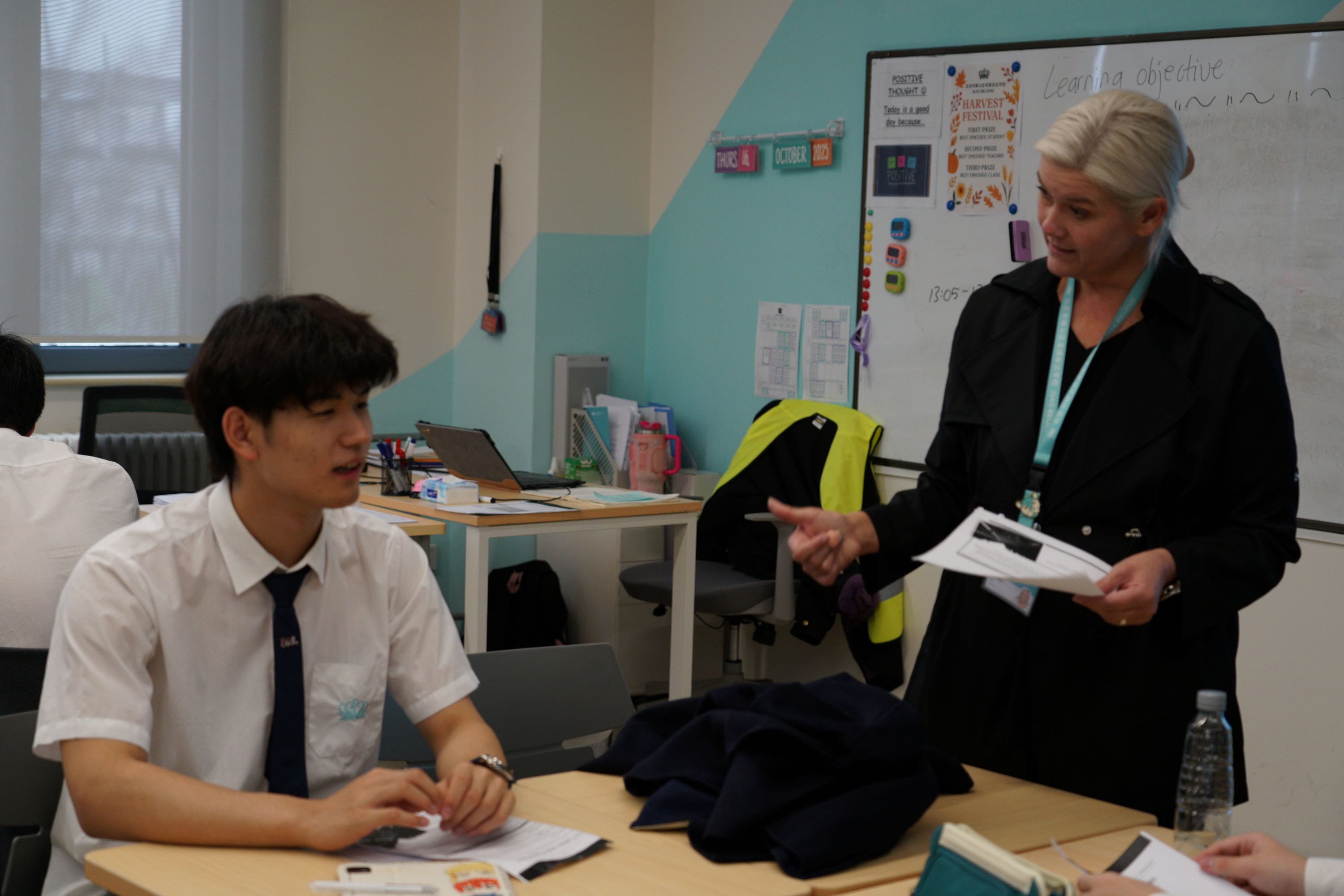 中学英语教育谈 | 语言育未来，自信展英才 - English Learning