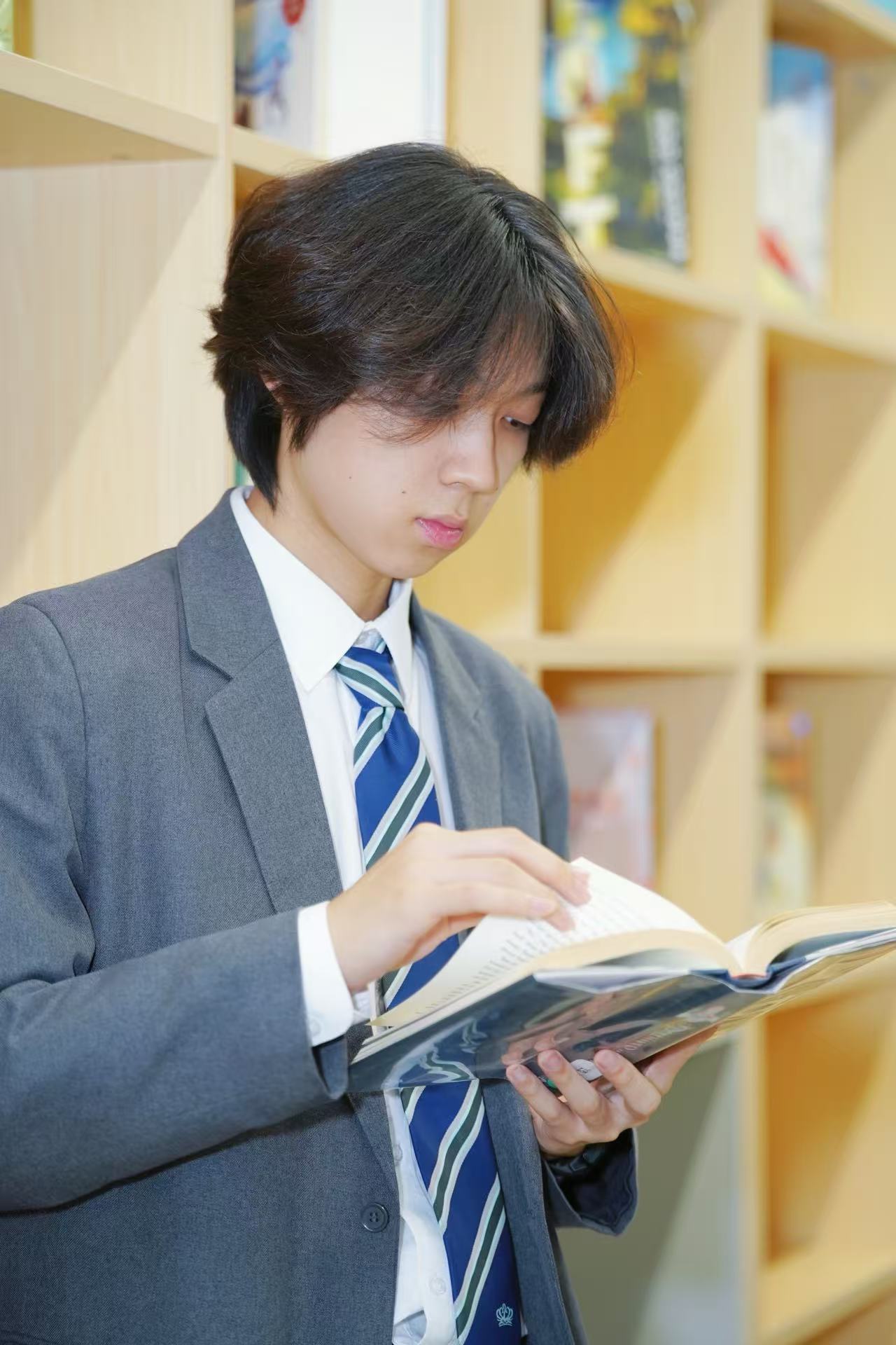 不让孩子在升学季迷茫 | 从生涯教育到升学护航 - UGC